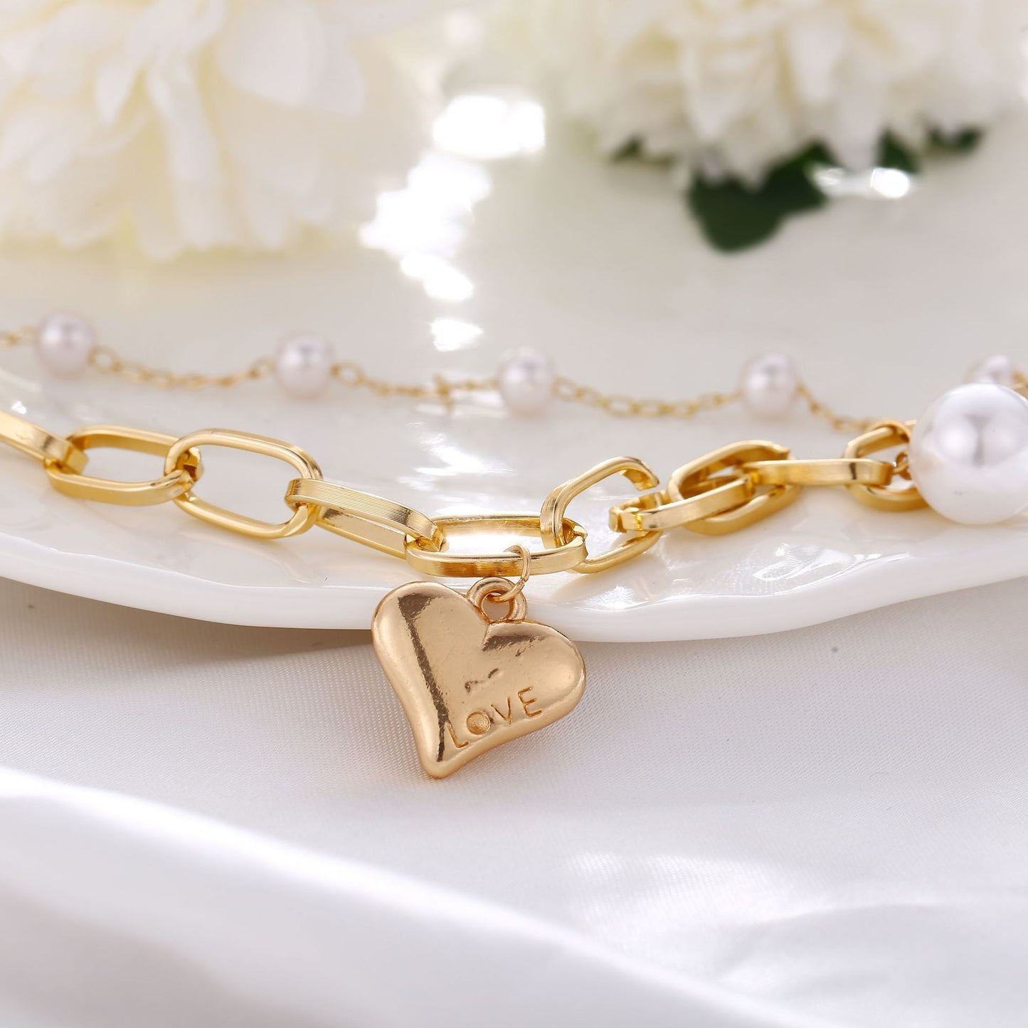 2 Piece Heart and Pearl Bracelet Set Bracelet